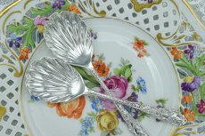 画像6: アンティークシルバー、アンティーク銀器  純銀製（925）1924年 ロココ調　貝のボウルジャムスプーン２本 セット  (6)