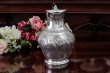 画像10: シルバープレート製　ヴィクトリア時代後期　お花の　ハンドチェイシング　ティーコーヒー4点セット