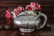 画像10: シルバープレート　ヴィクトリアン　お花の摘み、樹葉の彫刻が華麗な ティーコーヒー4点セット 