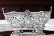 画像8: アンティークシルバー 純銀製 お花の透かし細工とガーランド装飾　ブレッドバスケット