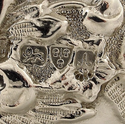 画像: アンティークシルバー、純銀製（925）1903年 ロココ調スクロールと縦溝装飾 ティーポット