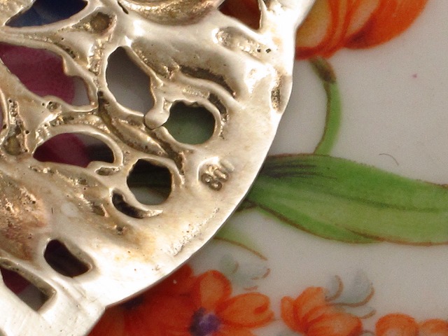 画像: 純銀（８00）　透かし細工　薔薇とお花のケーキトング　